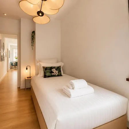 Lavie Maison | Parisian Living, Eiffel Tower Apartmán *